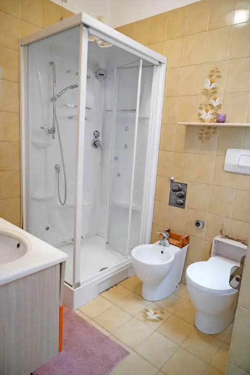 Balcony Flat Near the Center by Wonderful Italy