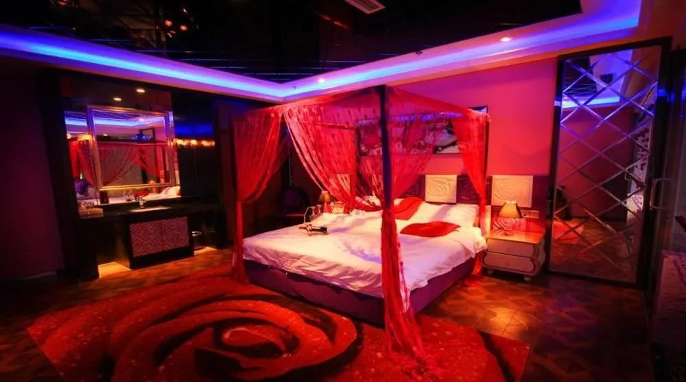 Meigui Zhiyue Theme Hotel