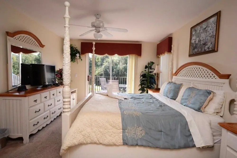 86340 4-Bed Disney Area Pool Home, Kissimmee