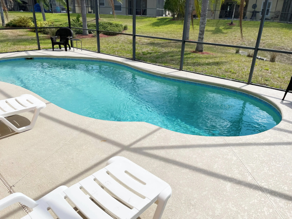 LWP133HP - 4 beds - 8 guests - Pool home, Davenport, US
