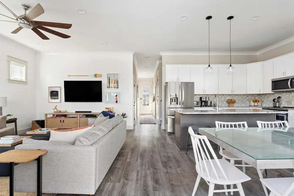 Sleeps 18! 7bdr, Backyard Pool, Walk to Beach Miramar Beach Jewel by Avantstay