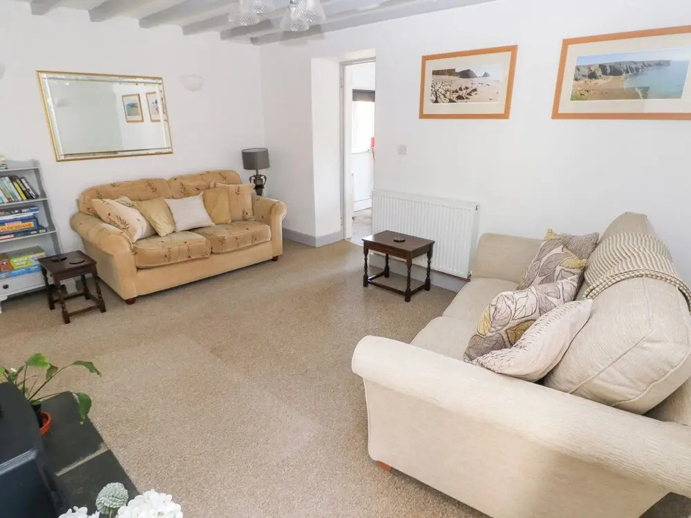 Barn Court Cottage