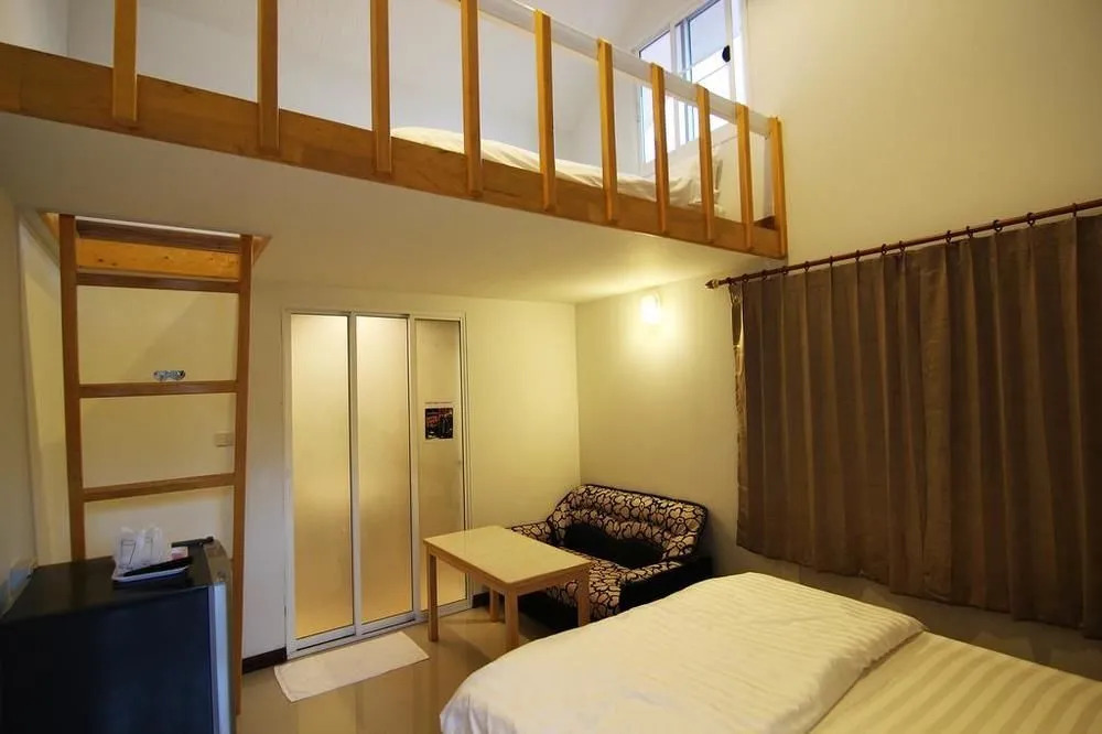Rojanavee Resort