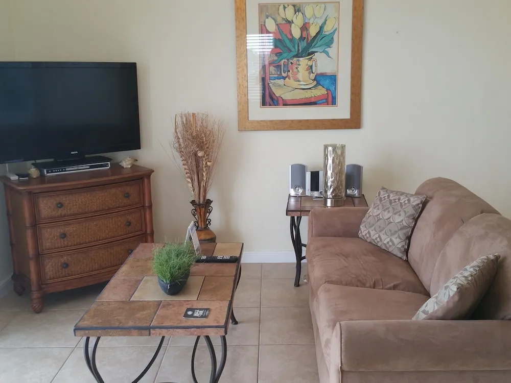 Boca Ciega Resort