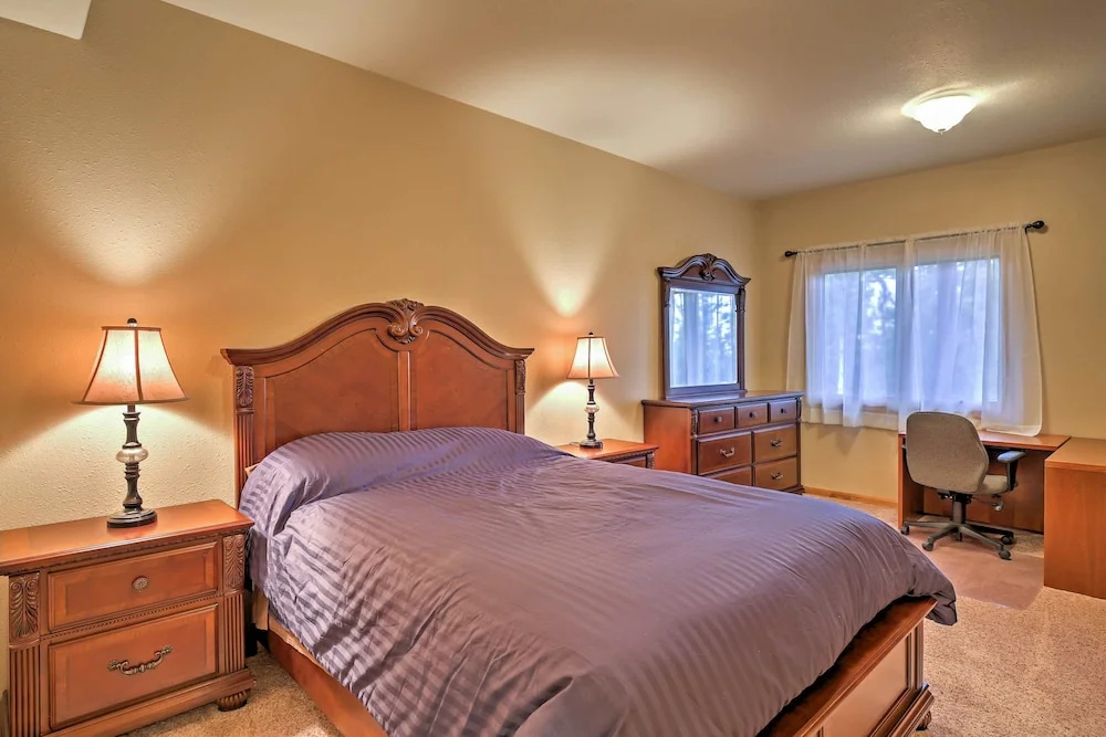 Expansive Hartsel Home w/ Mtn Views Near Hiking