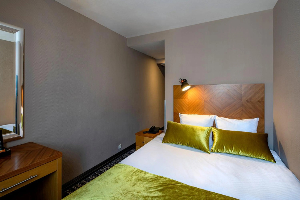 The Alfred Hotel