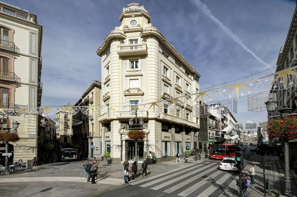 La Belle Epoque Luxury Granada Center