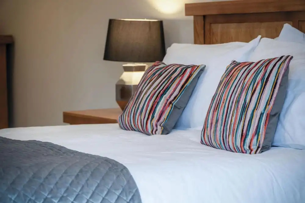 Suite 7 - Sleeping Giant Hotel - PEN Y CAE Inn