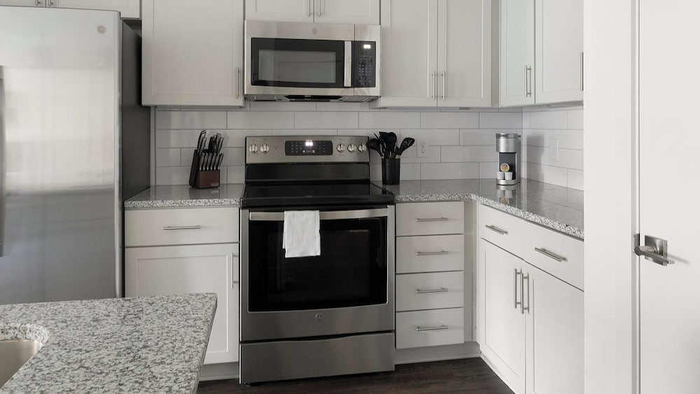 Landing Apartments Near Woodcrest