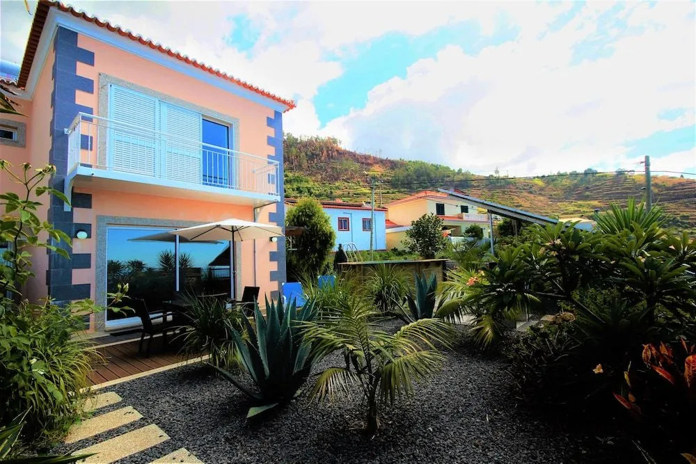 Pepe Villa