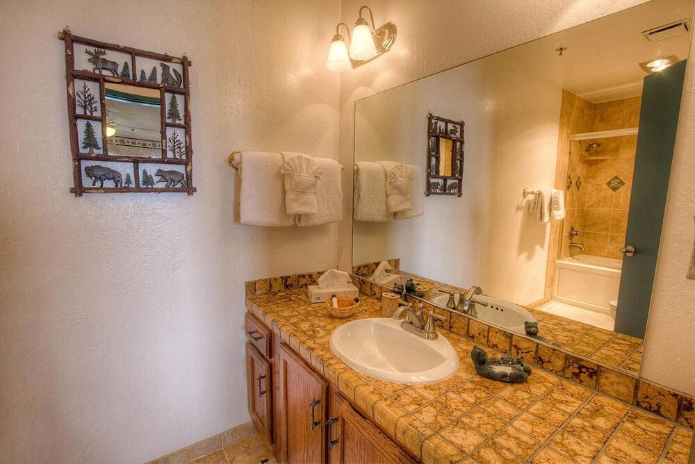Lakescape by Lake Tahoe Accommodations
