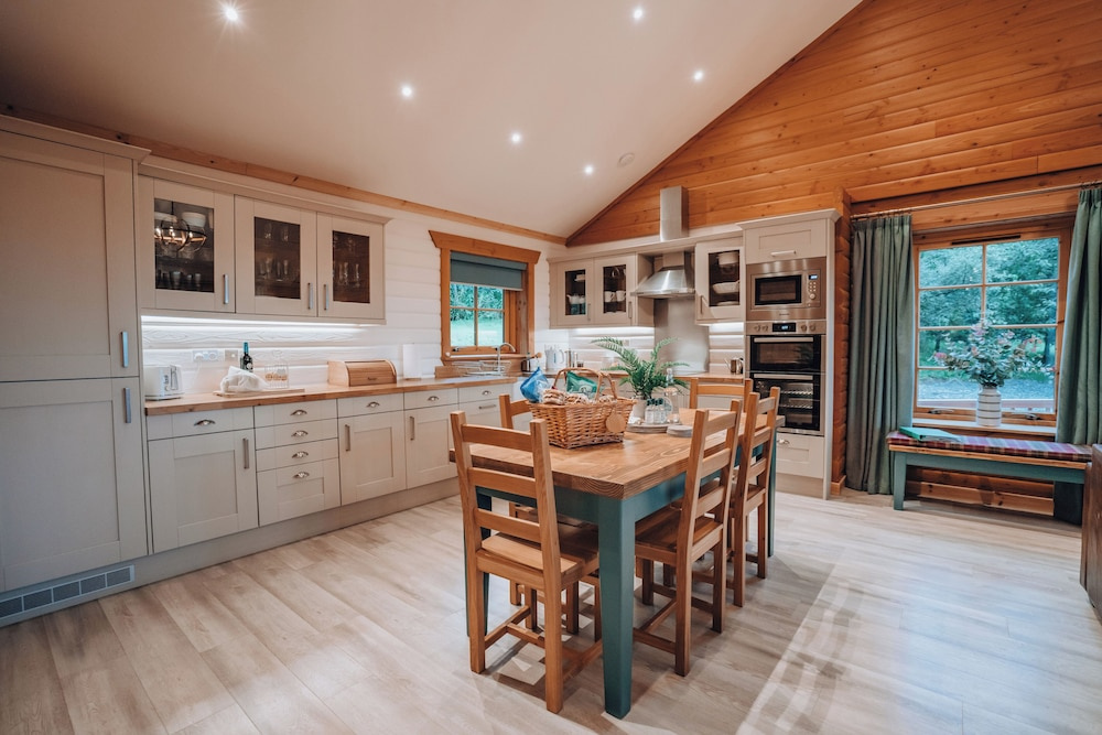 Merklands Wood Luxury Lodges