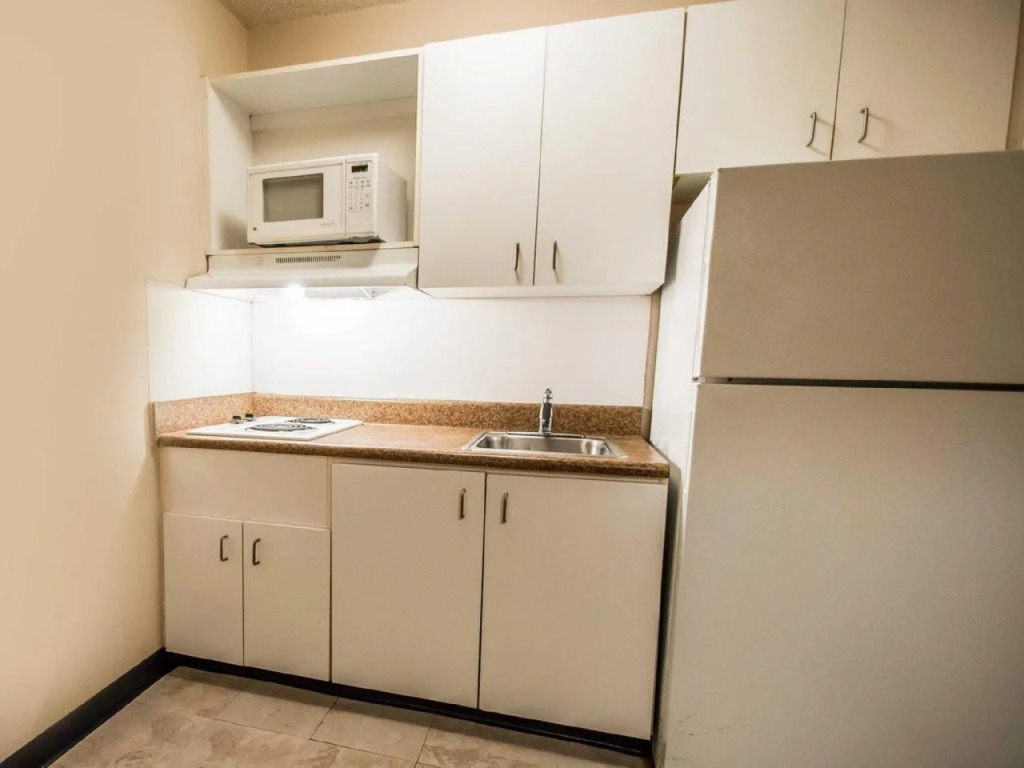 Tampa Bay Extended Stay - Airport