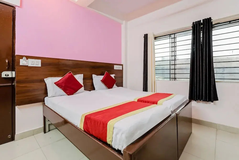 SPOT ON 46393 Venkat Regency