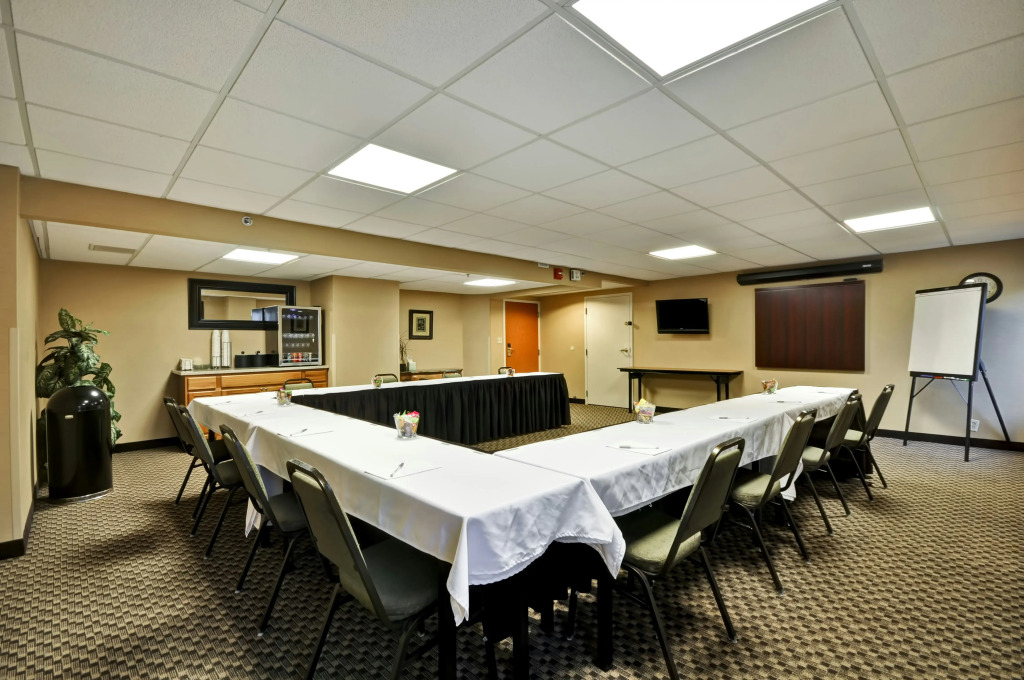 Hampton Inn Overland Park