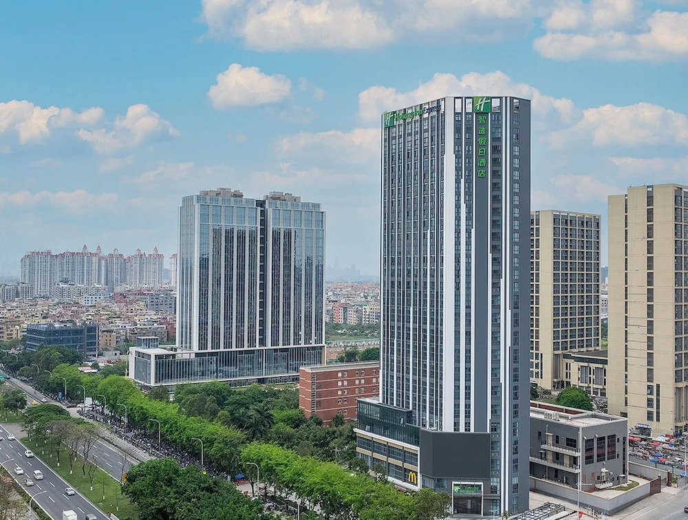 Holiday Inn Express Guangzhou Panyu Dashi by IHG