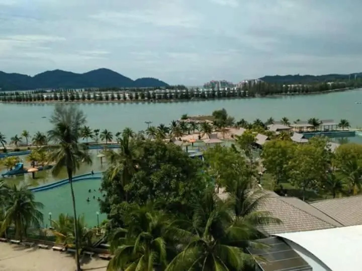 Lumut Apartment