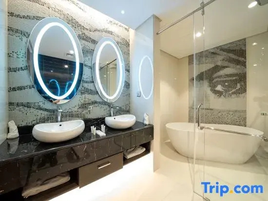 Darstays DAMAC Super Luxury Two Bedroom Apartment Olaya