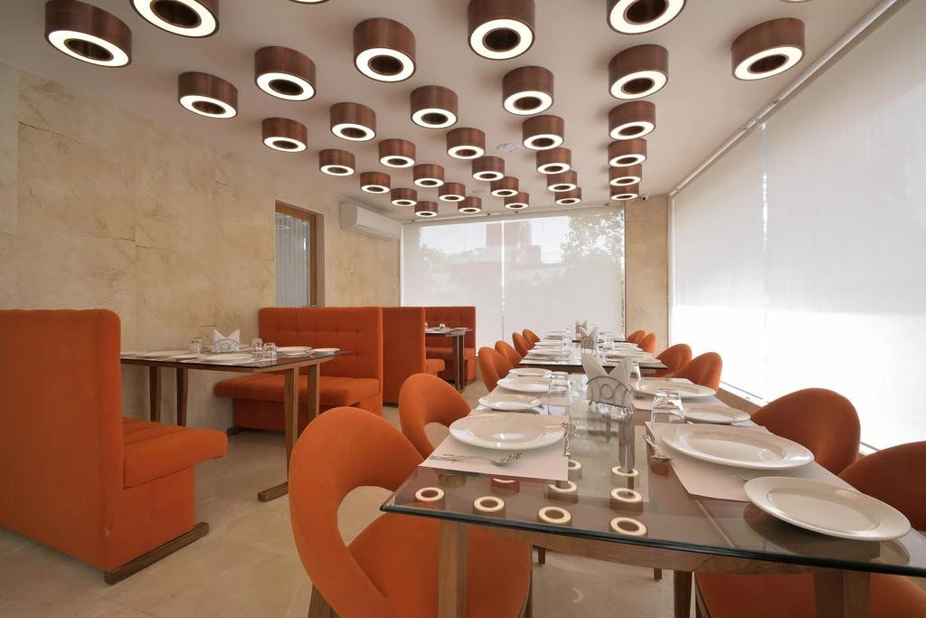 Urbane The Hotel
