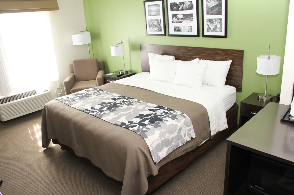 Sleep Inn & Suites Haysville - Wichita South