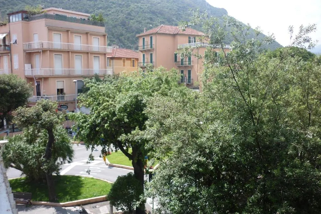 Finalmarina Centro 2