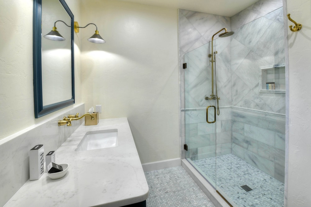 Armory Park Inn