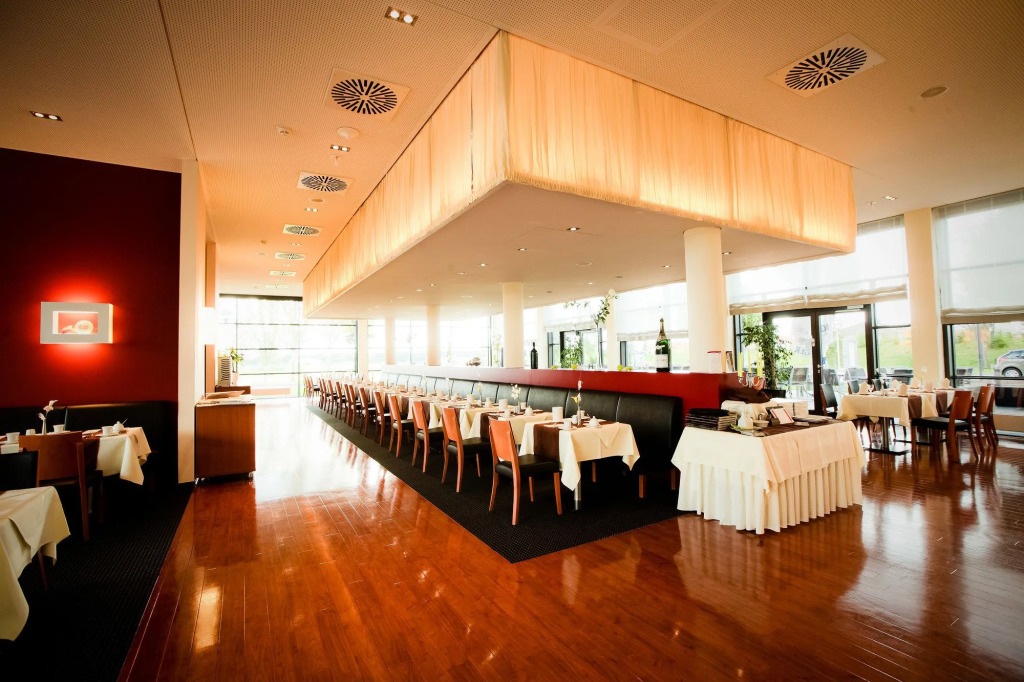 Novina Hotel Herzogenaurach Herzo-Base