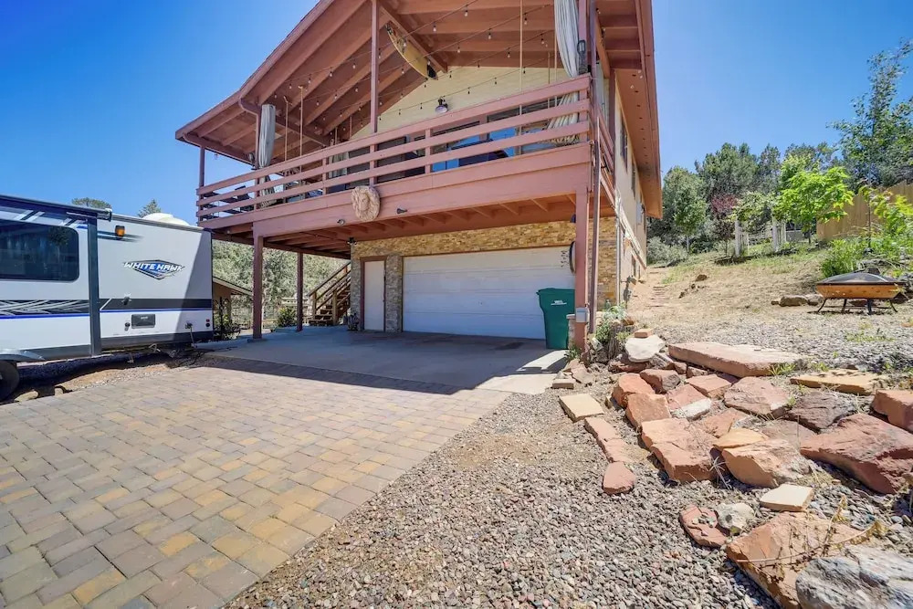 Hot Tub & Mountain Views: Payson Vacation Rental