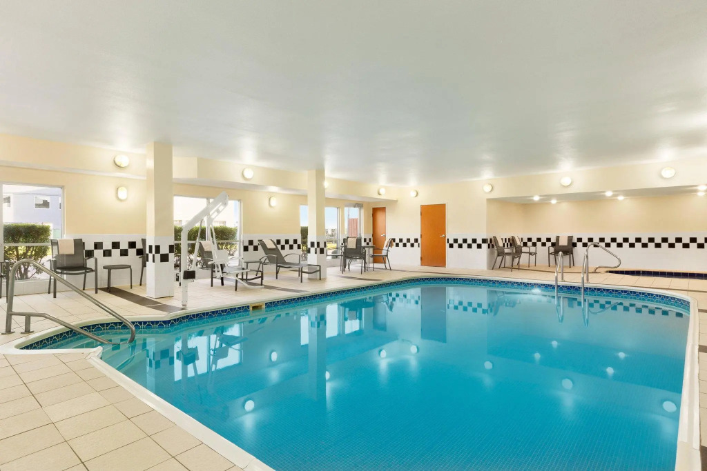 Comfort Inn & Suites Houston North - Spring
