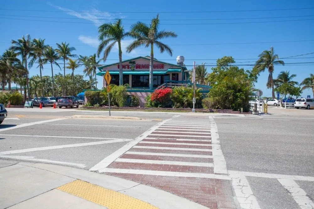 Bonita Beach Condo #3305 - 1 Br Condo