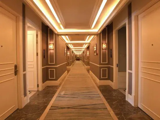 Lanbo Liangshan Hotel
