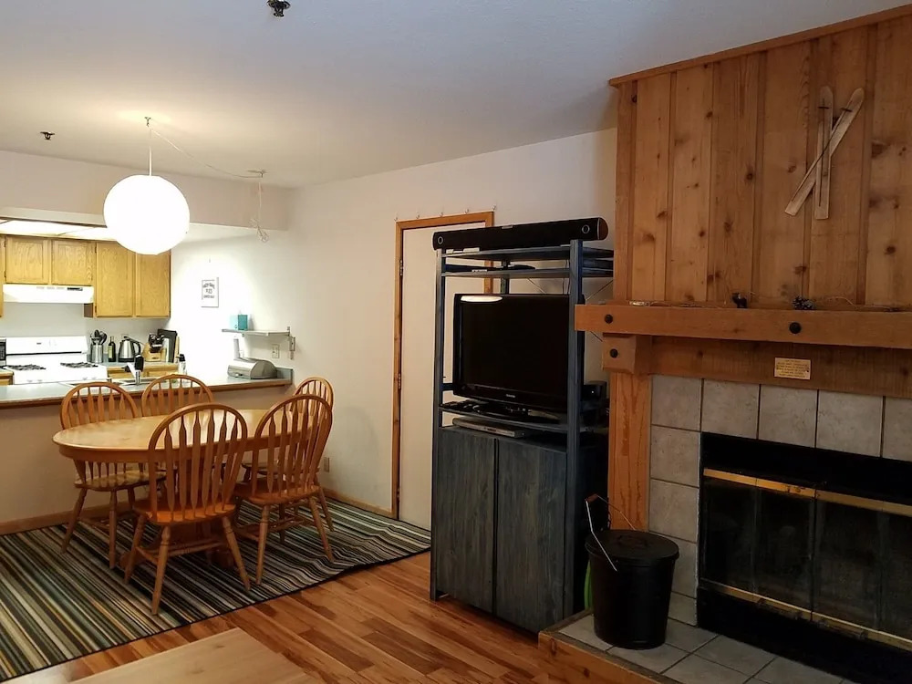 Skier`s The Meadows 228 - Sleeps 6 In Beds 1 Bedroom Condo