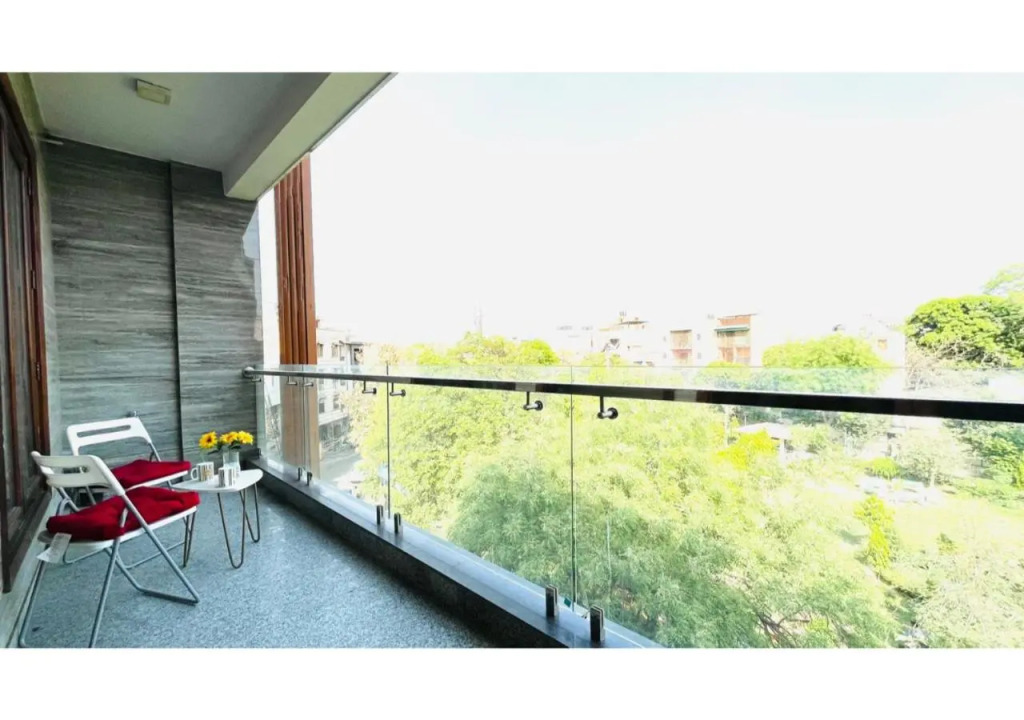 BluO 1BHK City Centre - Balcony, Lift, Terrace