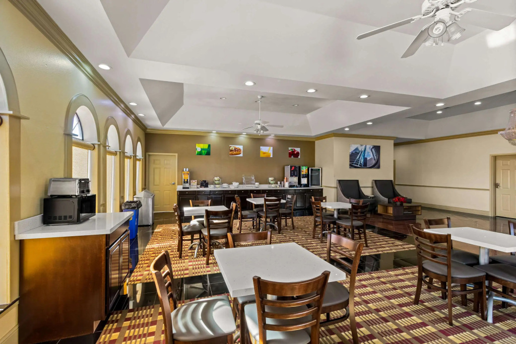 Quality Inn Bay City TX