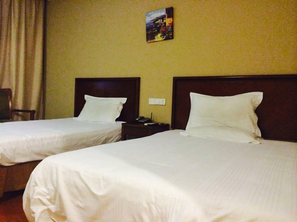 GreenTree Inn Shanghai Dongming Road Subway Station Express