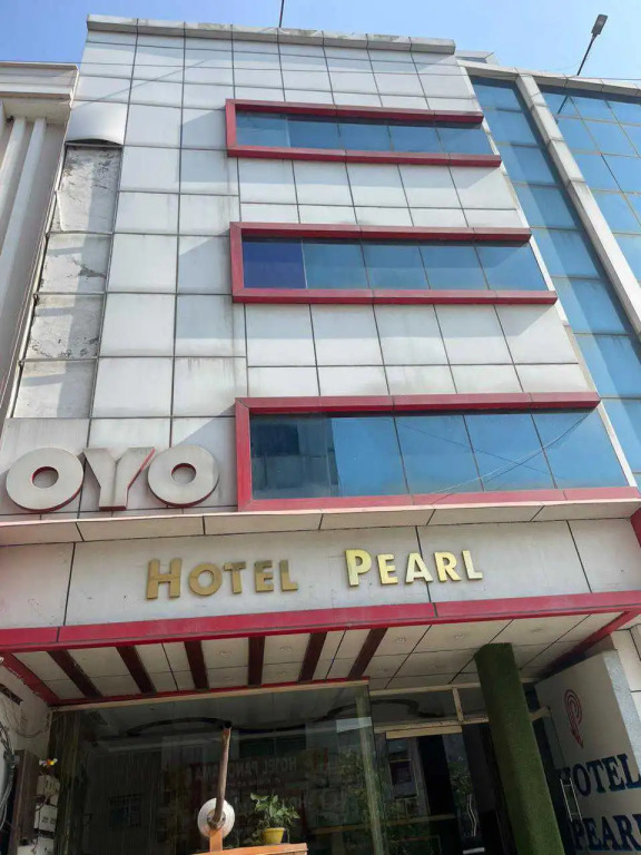 Hotel O by OYO Pearl Motichur Railway station