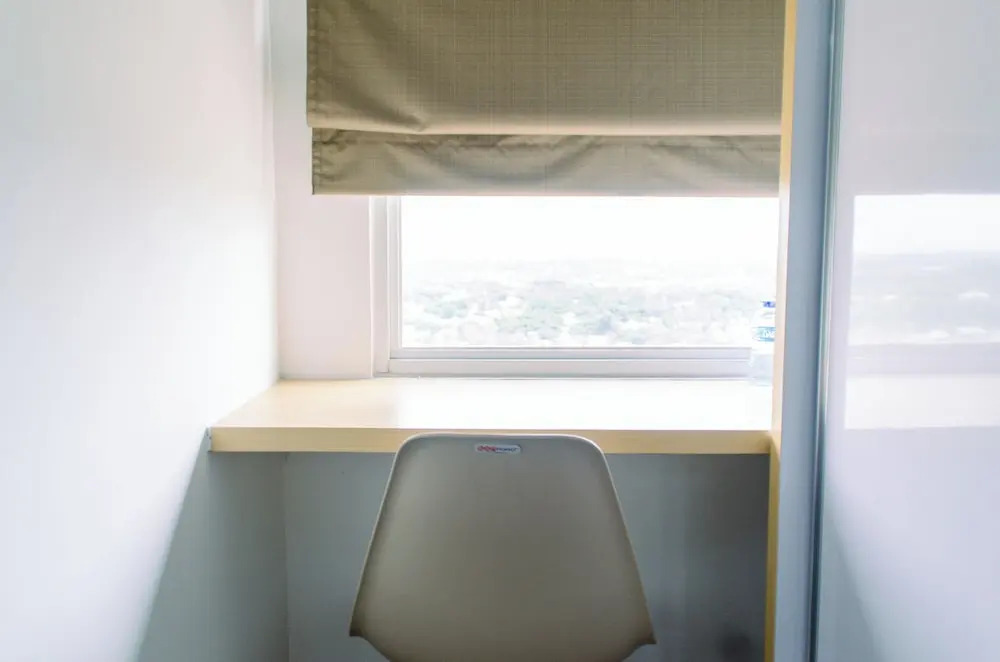 Comfort and Simply Studio Room at Serpong Garden Apartment By Travelio