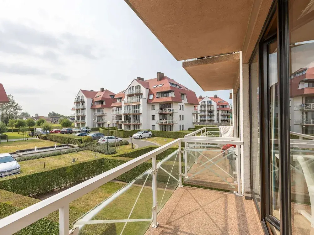 Spacious Apartment With View