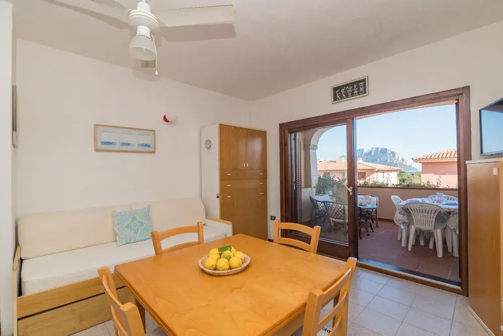 I Fari D220 600m From The Beach