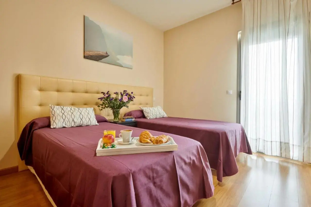 Aparthotel Encasa