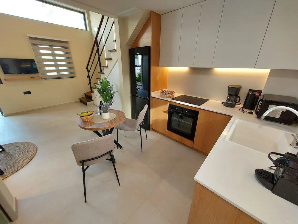 Elea Suites Adelianos Kampos