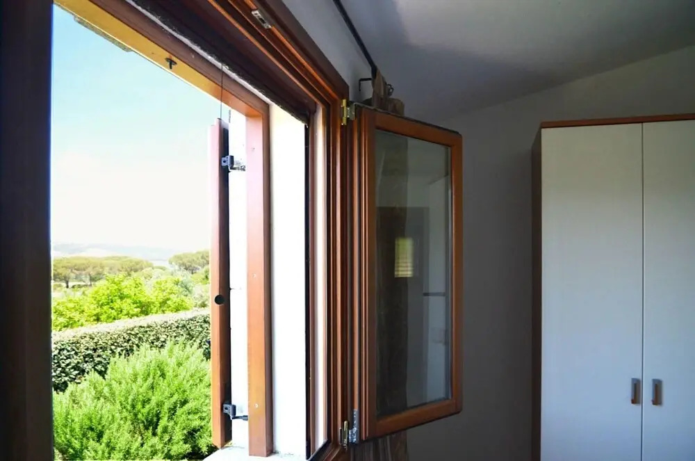 Via Apollo 6 - FBU-LUX01