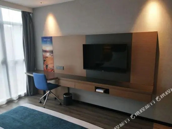 Yeste Hotel (Changsha Wanjiali North Road Tuqiao Metro Station Store)