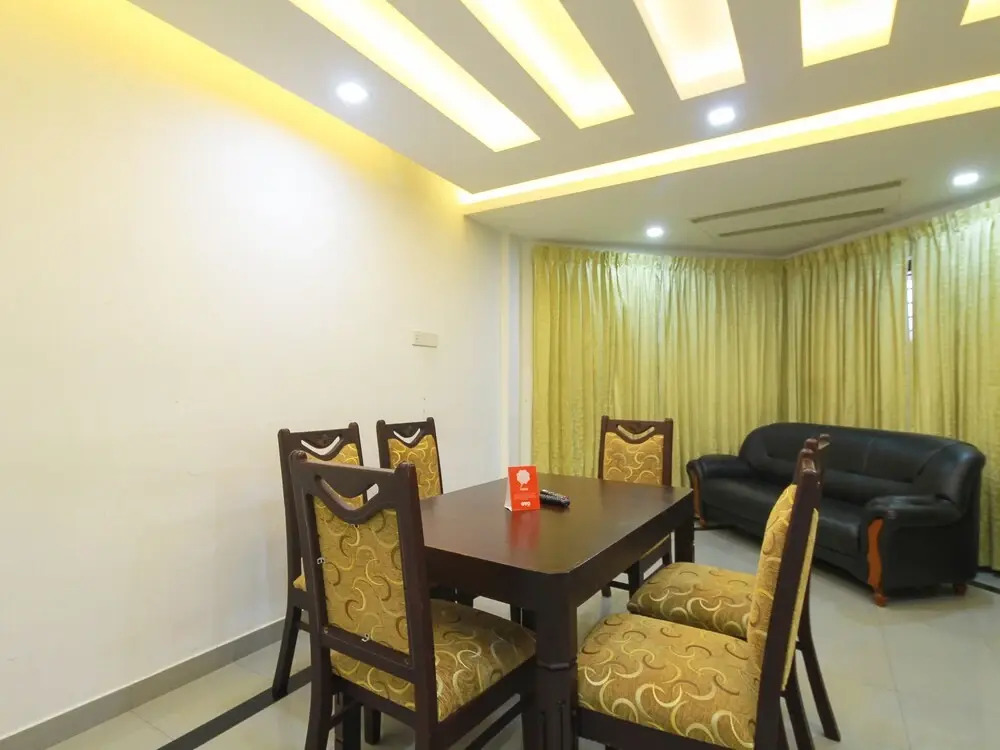 OYO 28567 Krishna Holiday Village