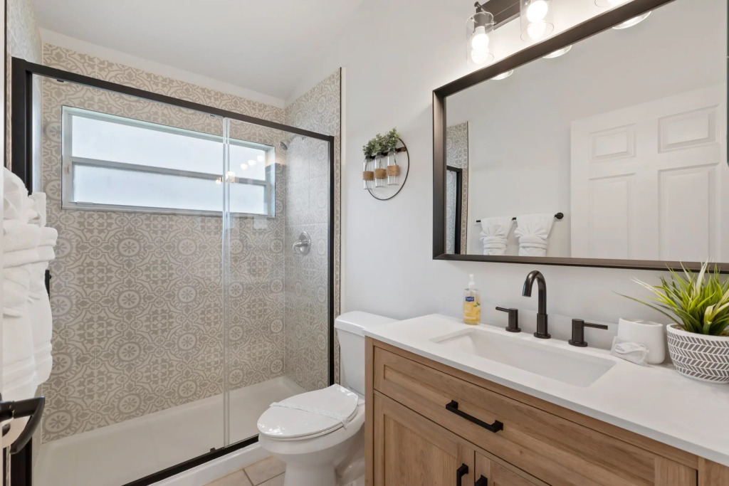 Indian Ridge - Pool Home With Spa, Newly Renovated