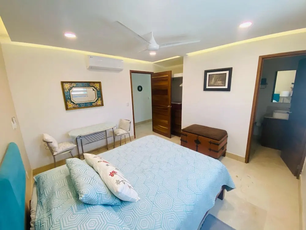 NEW El Tigre Resort-style Stay