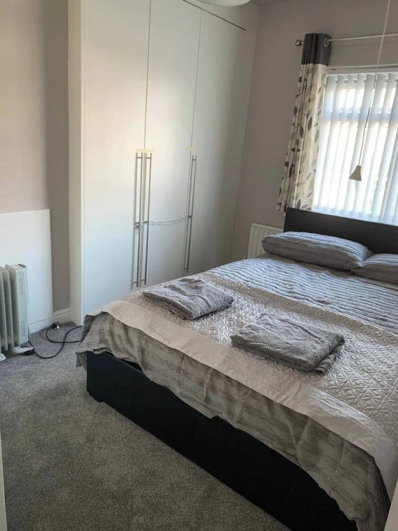 Private Flat in Wrose, Shipley, Bradford