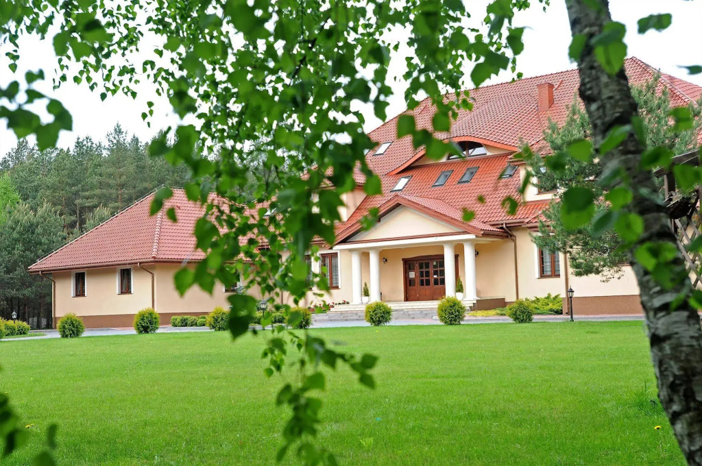 Hotel - Dworek Tryumf