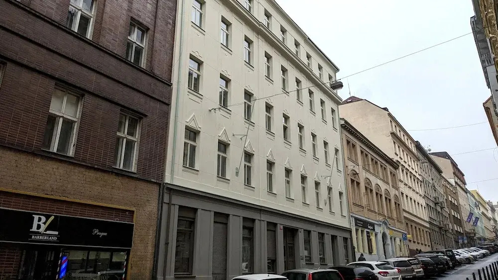 Black & White Apartment Prague by Wenceslas Square and Muzeum