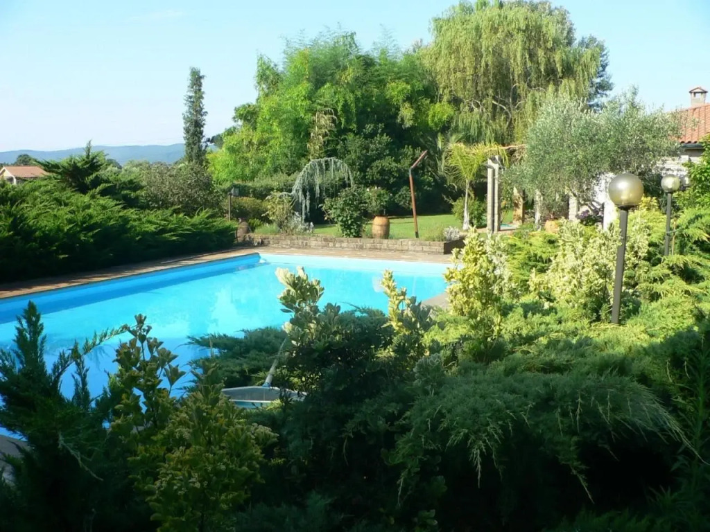 Villa con piscina